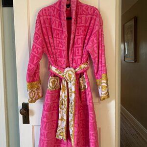 VERSACE I ♡ BAROQUE BATHROBE - LARGE